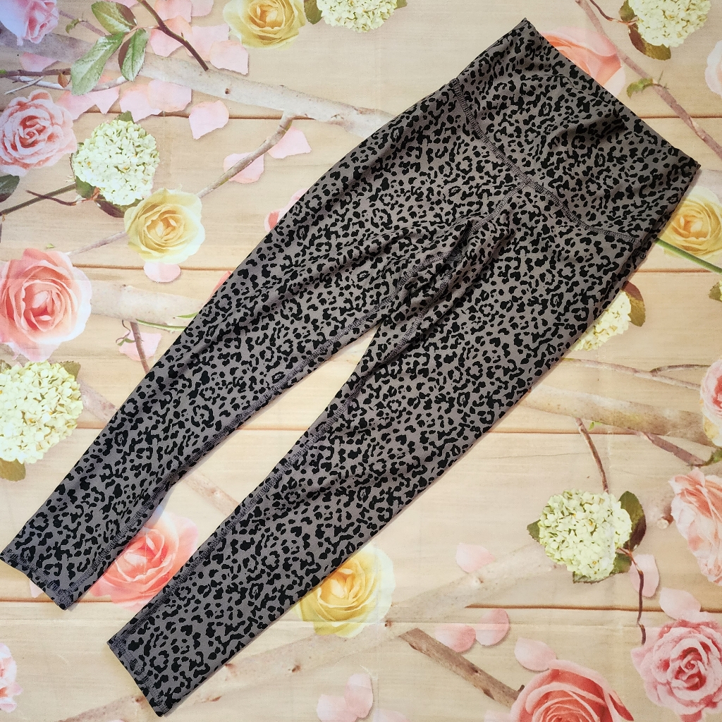 Evolution & Creation Leopard Print Legging